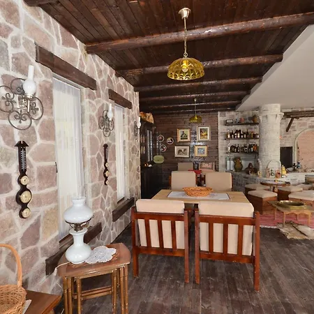 Veri 4* Peshkopia
